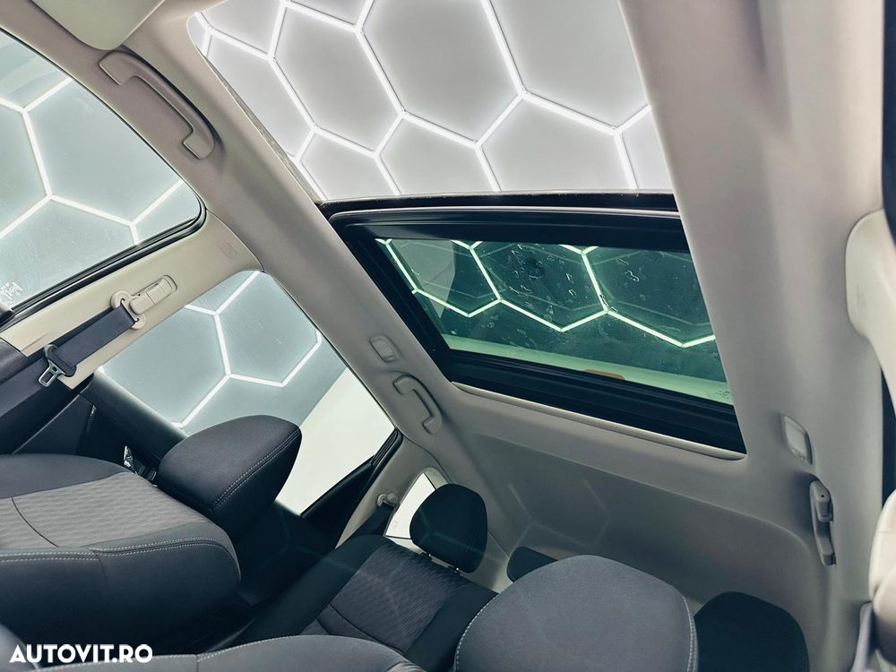 Nissan X-Trail 1.6 dCi N-Connecta - 21