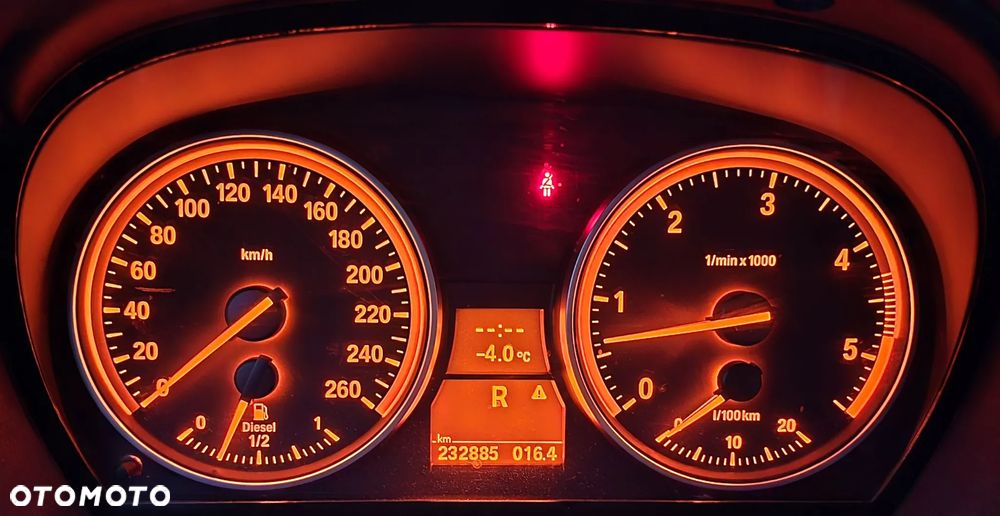 BMW Seria 3 330d DPF - 11