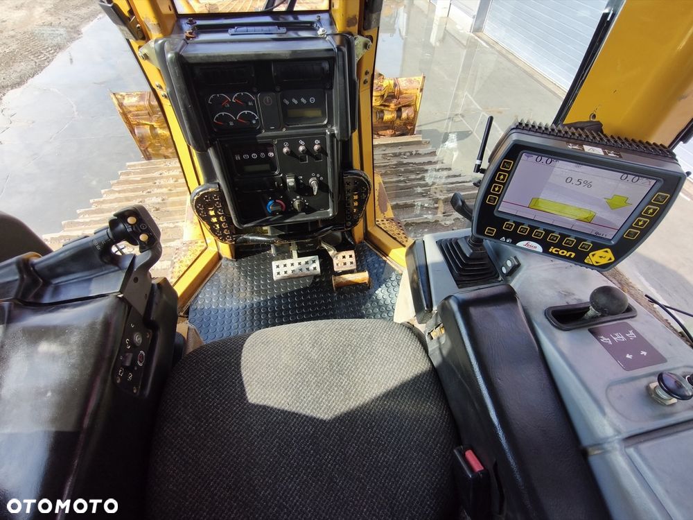 Caterpillar D6N LGP - 7