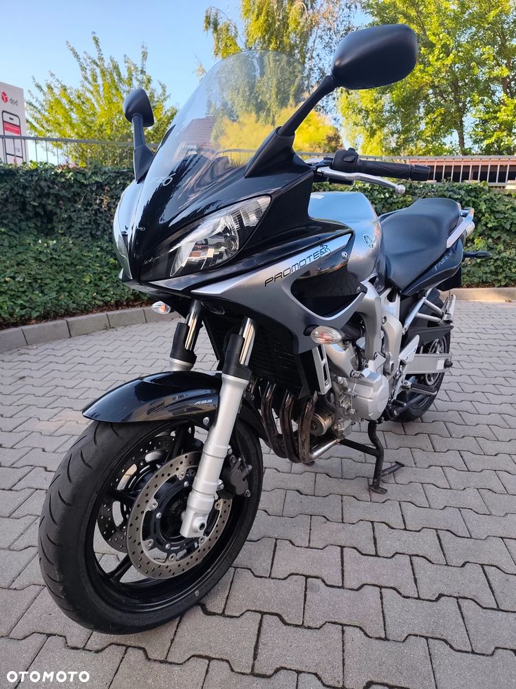 Yamaha FZ6 - 1