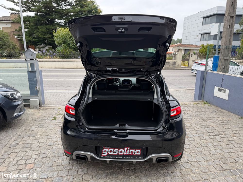 Renault Clio TCe 220 EDC R.S. Trophy - 19