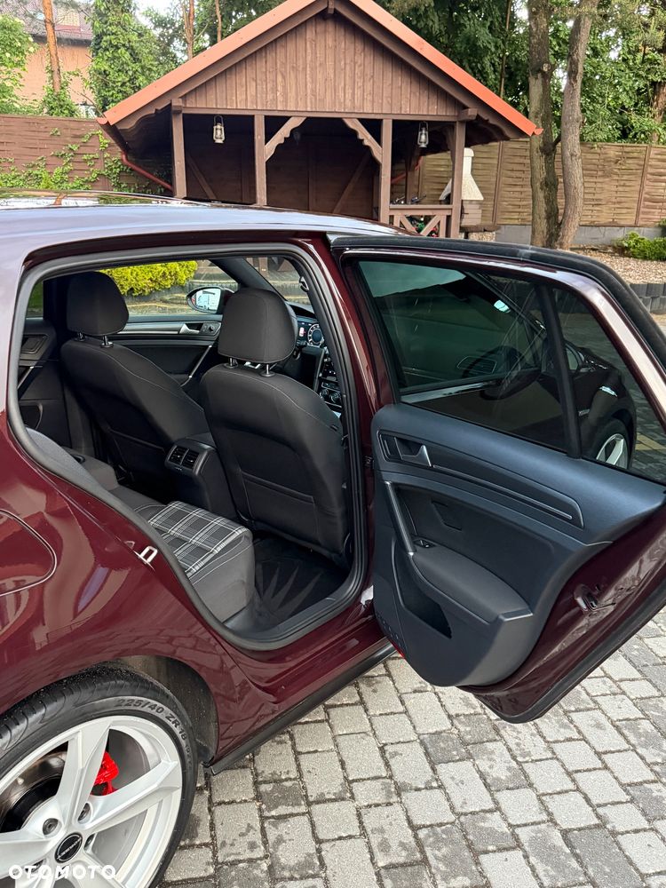 Volkswagen Golf GTD (BlueMotion Technology) - 18