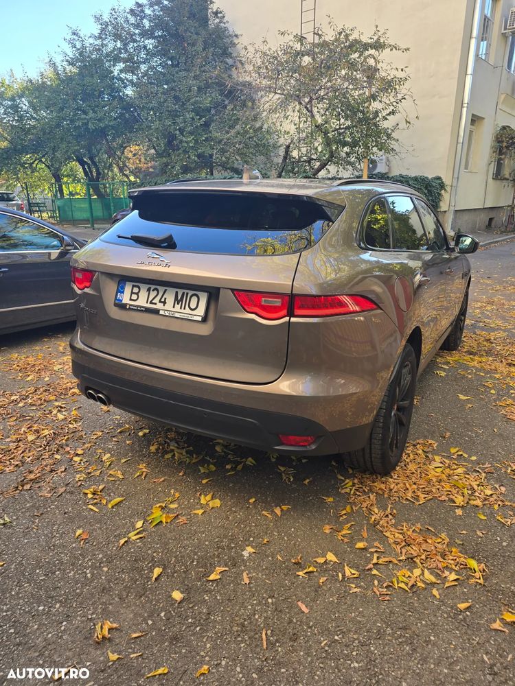 Jaguar F-Pace 20d AWD Portfolio - 2