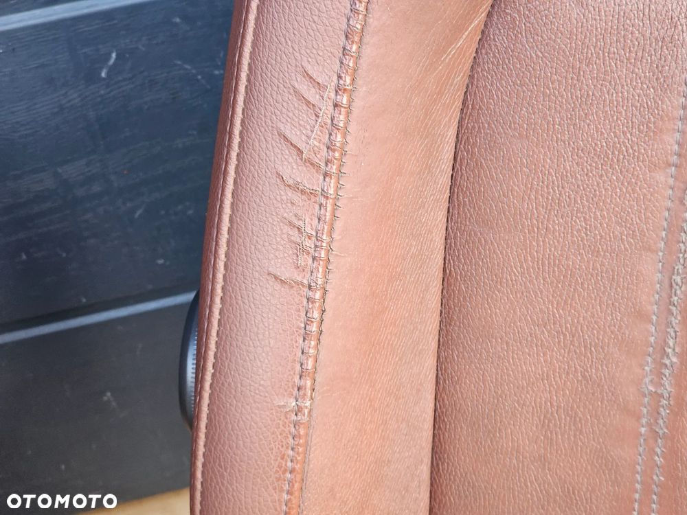 FOTELE PRZEDNIE FOTELE TYLNE  BOCZKI DRZWI SKÓRZANE RUDE BRĄZOWE OPEL ANTARA EUROPA PODGRZEWANE - 8