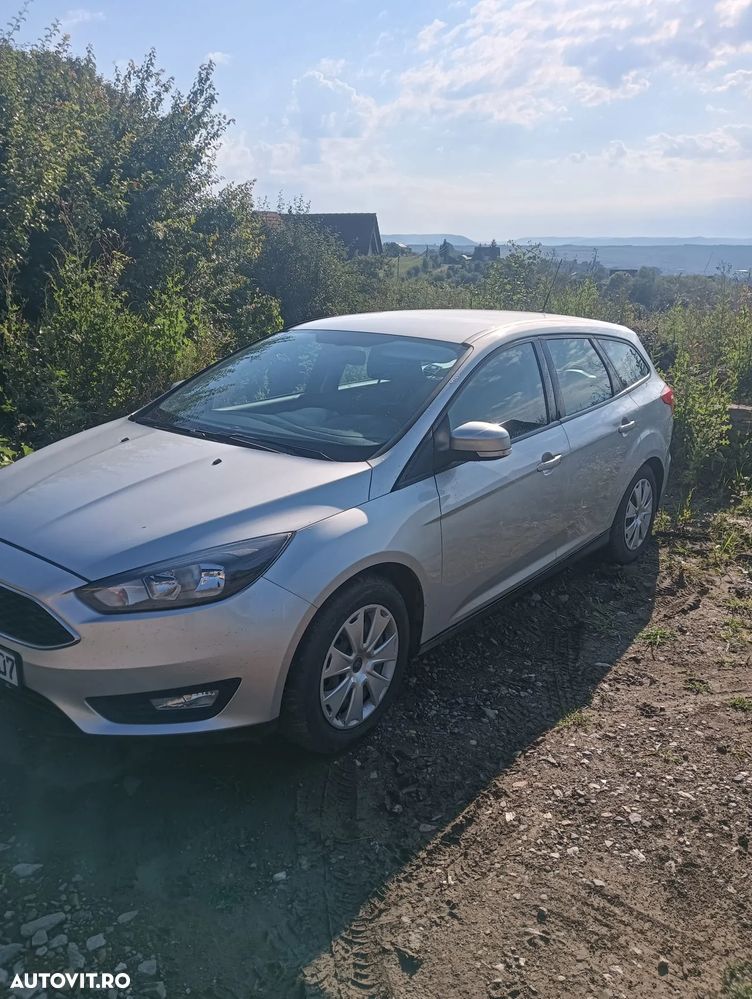 Ford Focus - 11