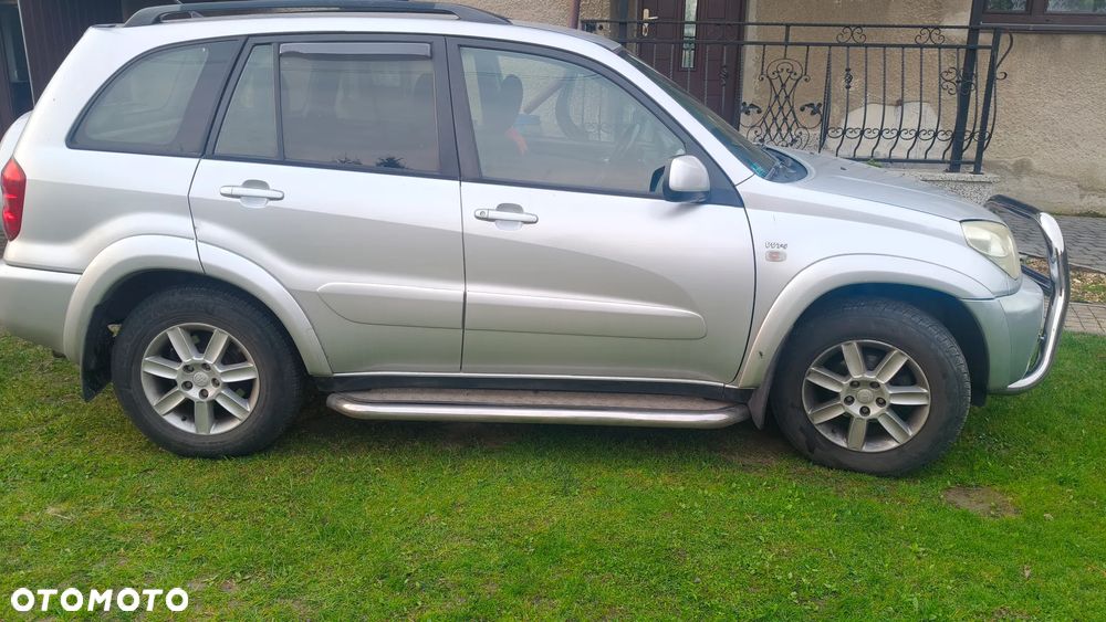 Toyota RAV4 2.0 VVT-i Sol - 11