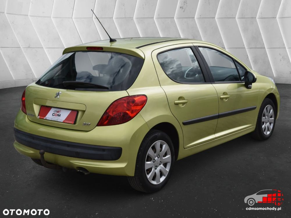 Peugeot 207 - 10