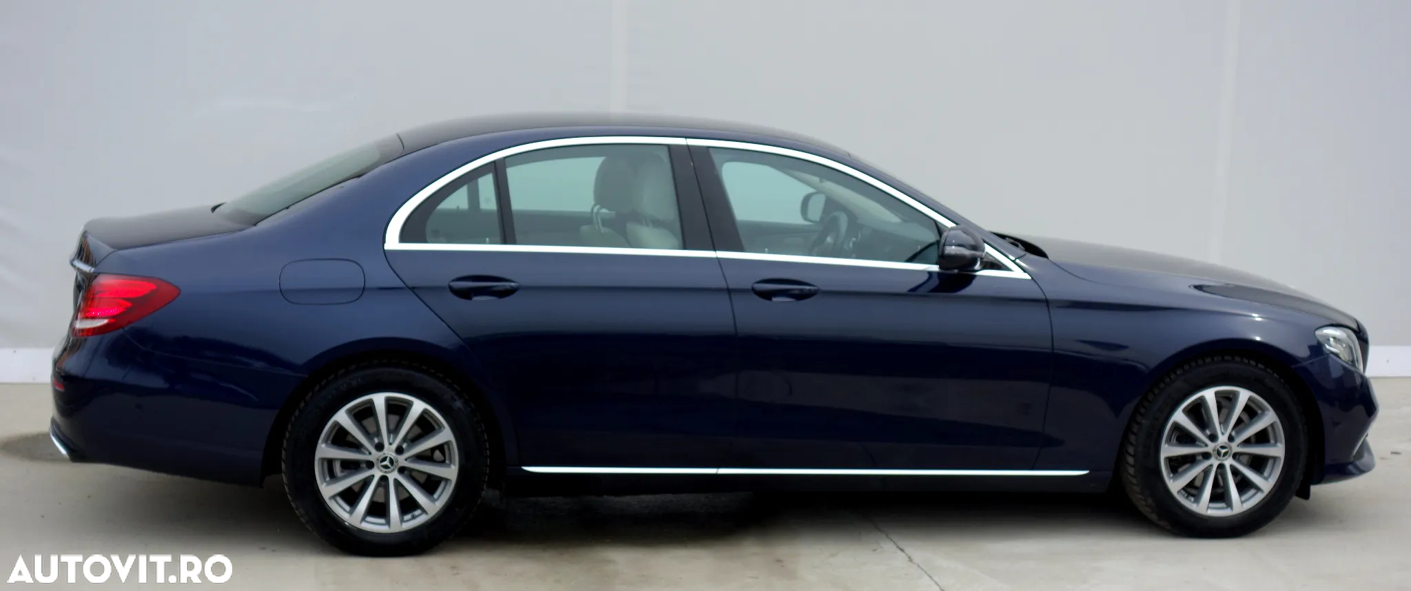 Mercedes-Benz E 220 d 9G-TRONIC Avantgarde - 22
