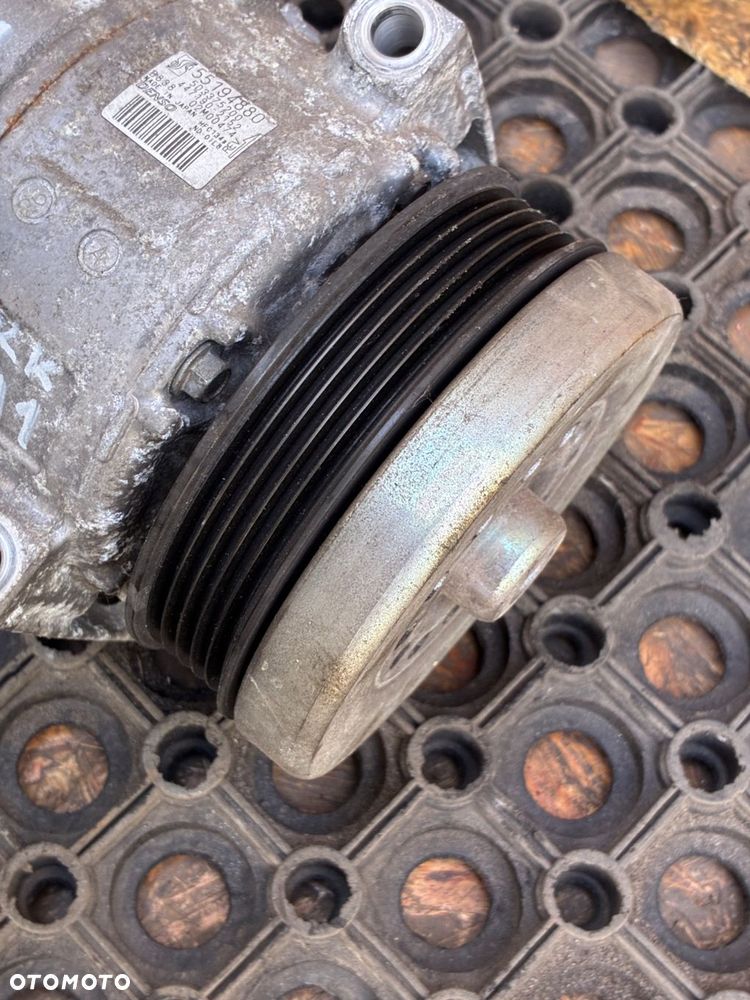 FIAT GRANDE PUNTO EVO SPRĘŻARKA KOMPRESOR KLIMATYZACJI ORYGINALNY 55194880 - 4