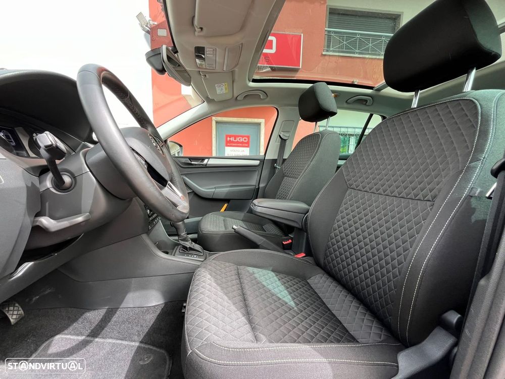 Skoda Rapid Spaceback - 10