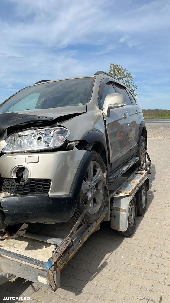 Dezmembram Chevrolet Captiva 2.0 D 4x4 an fabr. 2008 - 3