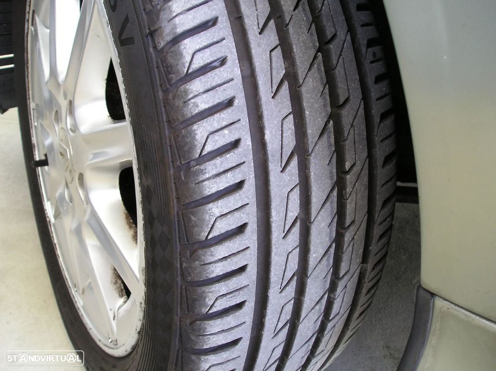 Renault Mégane 1.4 16V Privilège - 18