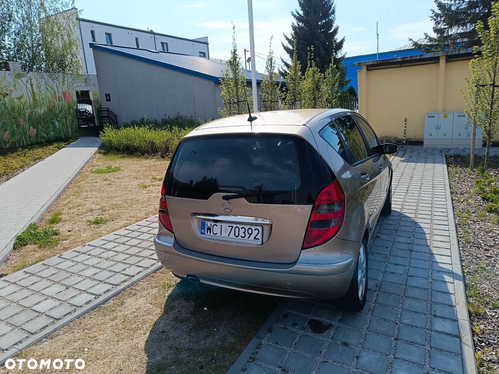 Mercedes-Benz Klasa A 150 Elegance - 4