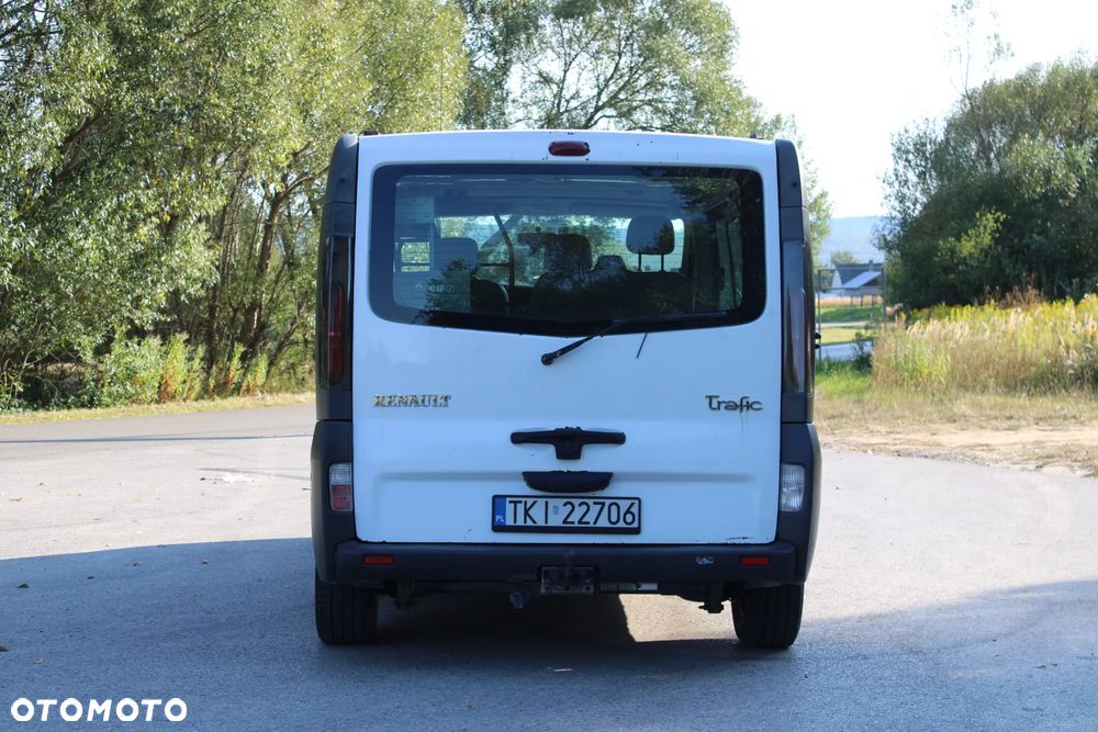 Renault TRAFIC - 11