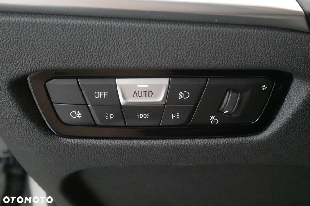 BMW Seria 3 - 32