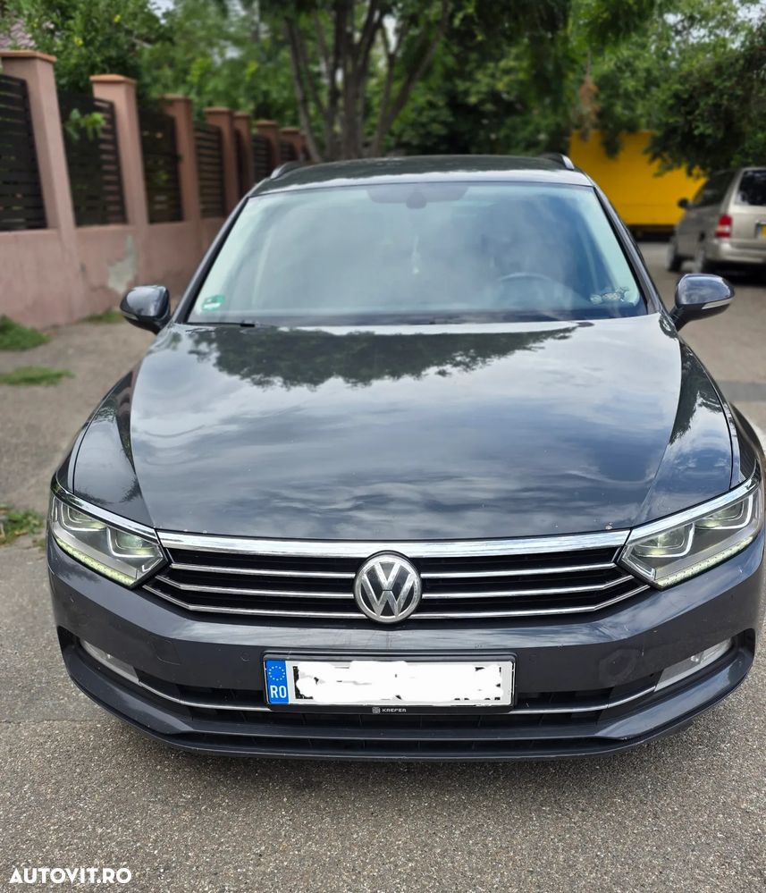 Volkswagen Passat 2.0 TDI DSG Highline - 13
