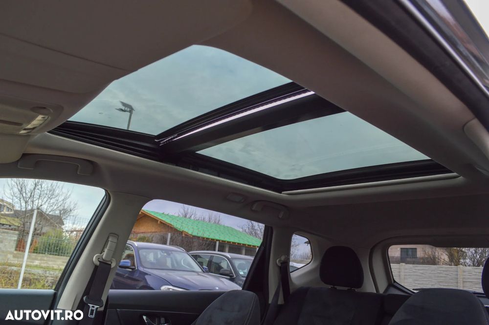 Nissan X-Trail 1.6 dCi ALL-MODE 4x4i Acenta - 24