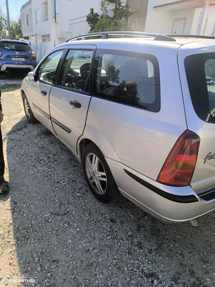Ford Focus - 4