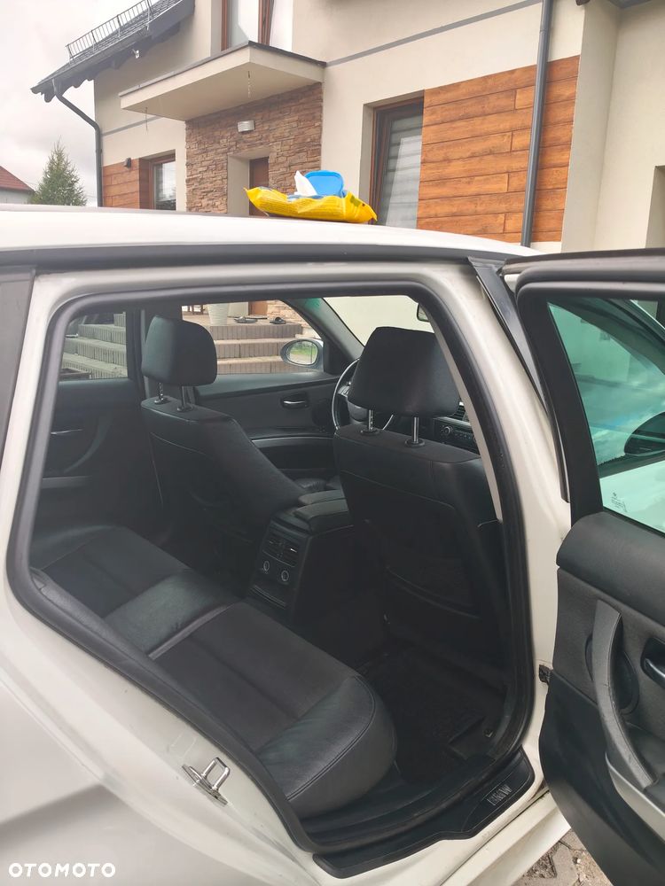 BMW Seria 3 - 13