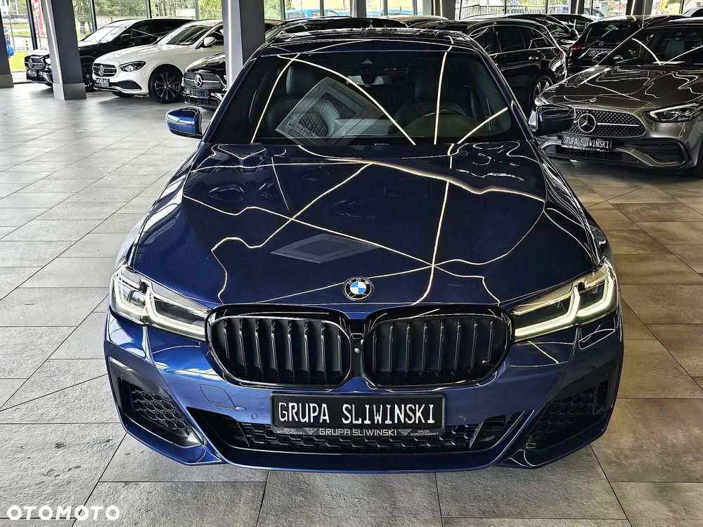 BMW Seria 5 530i xDrive mHEV M Sport sport - 14