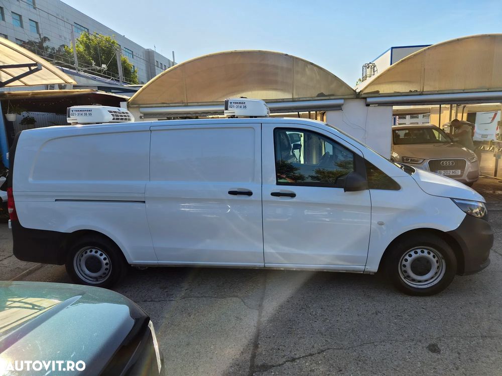 Mercedes-Benz VITO - 21