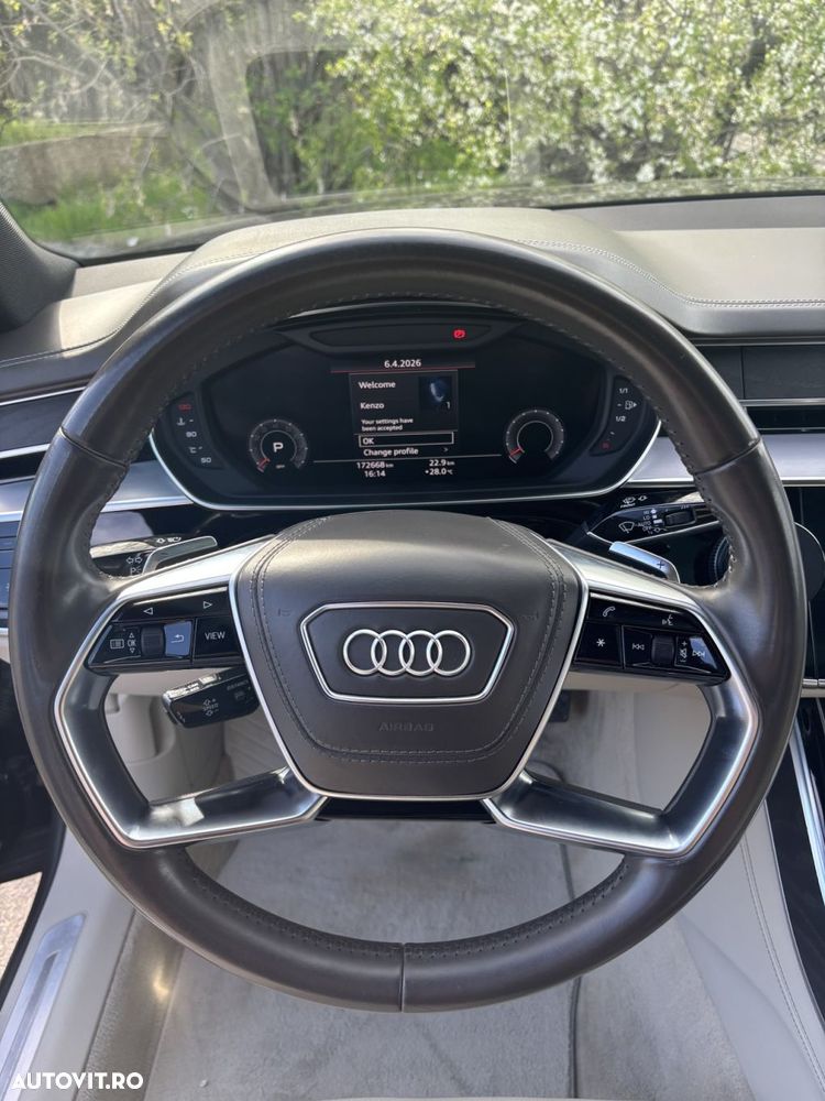 Audi A8 - 11