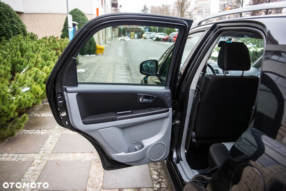 Suzuki SX4 1.6 Premium - 18