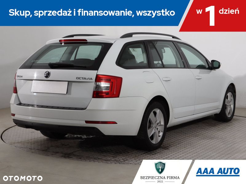 Skoda Octavia - 6