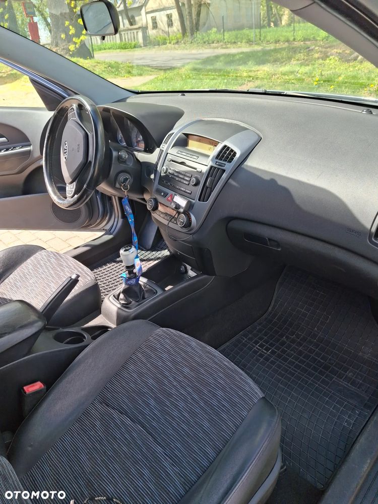 Kia Ceed 1.4 CVVT EX - 14