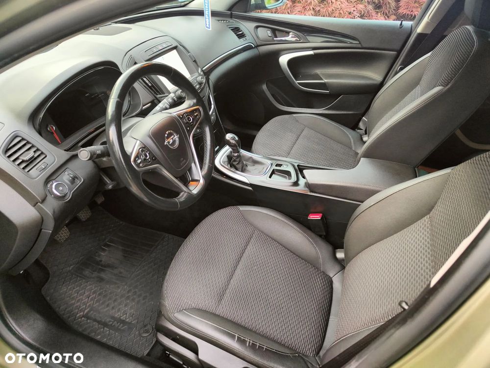 Opel Insignia - 9