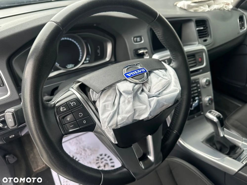 Volvo V60 - 17