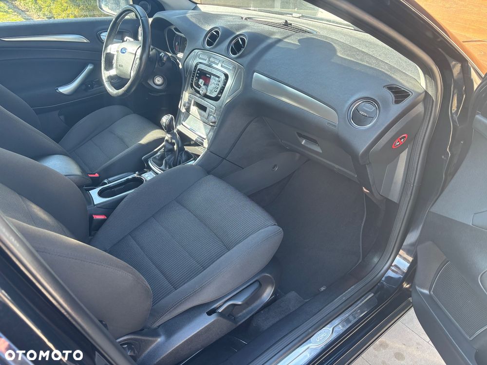 Ford Mondeo 2.0 Viva Titanium - 19