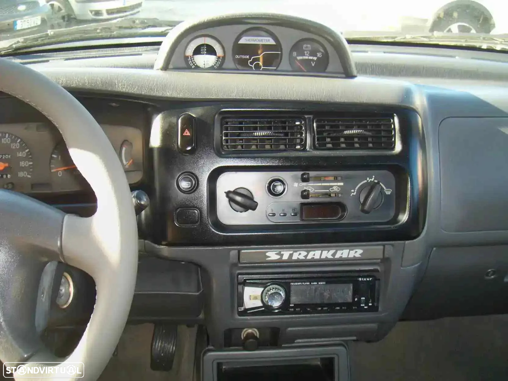 Mitsubishi L200 2.5 TD Strakar ABS CD - 14