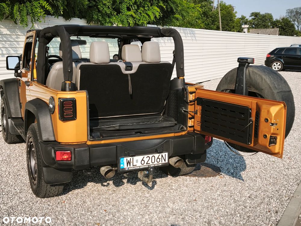 Jeep Wrangler - 29