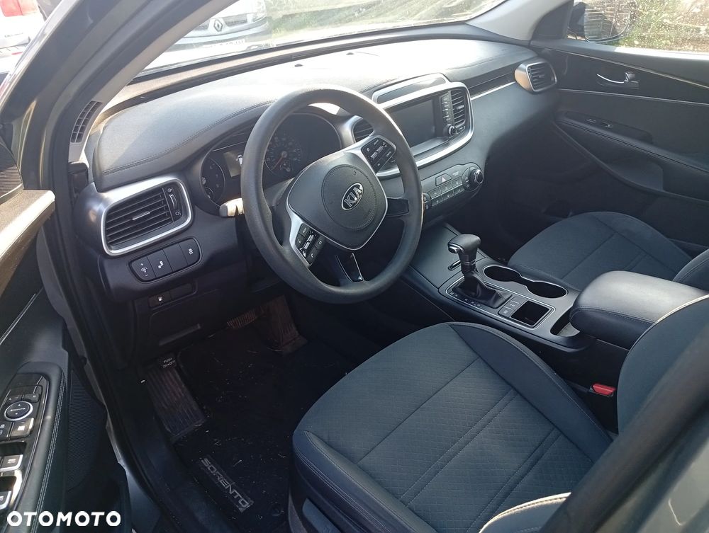 Kia Sorento 2.4 GDI AWD Vision - 6