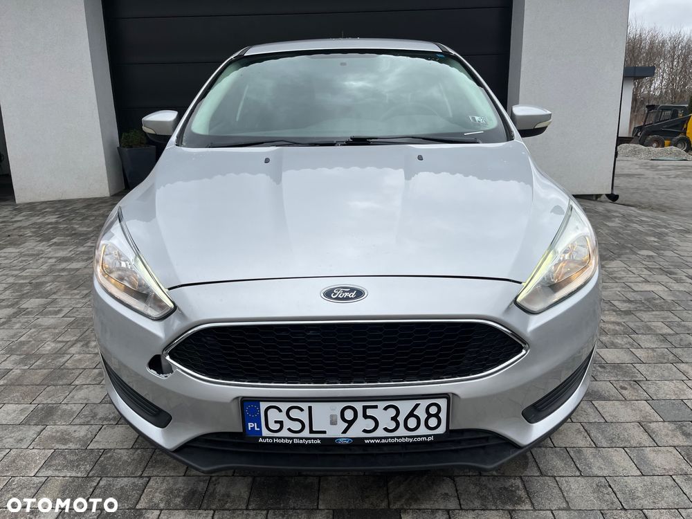 Ford Focus ver-2-0-trend - 30