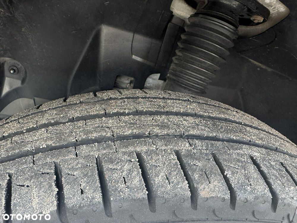 Mercedes-Benz Sprinter - 8