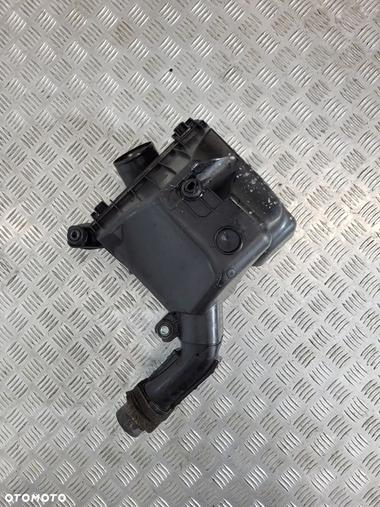 Fiat Fullback 2.4 Obudowa Filtra Powietrza - 8