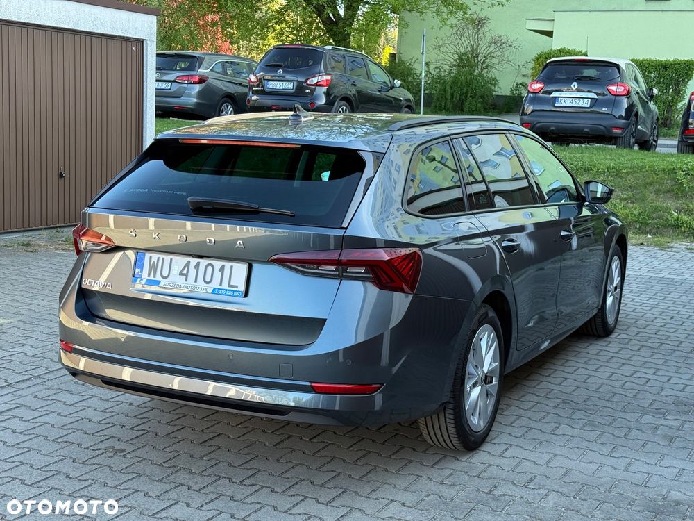 Skoda Octavia 2.0 TDI SCR Ambition DSG - 30
