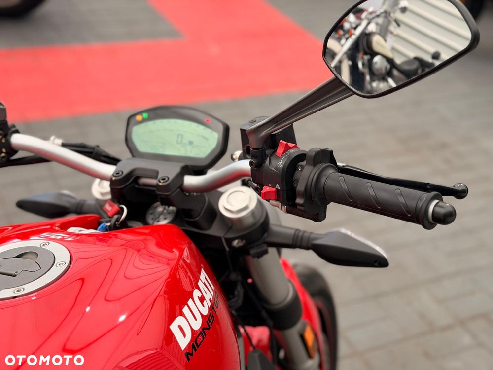 Ducati Monster - 9