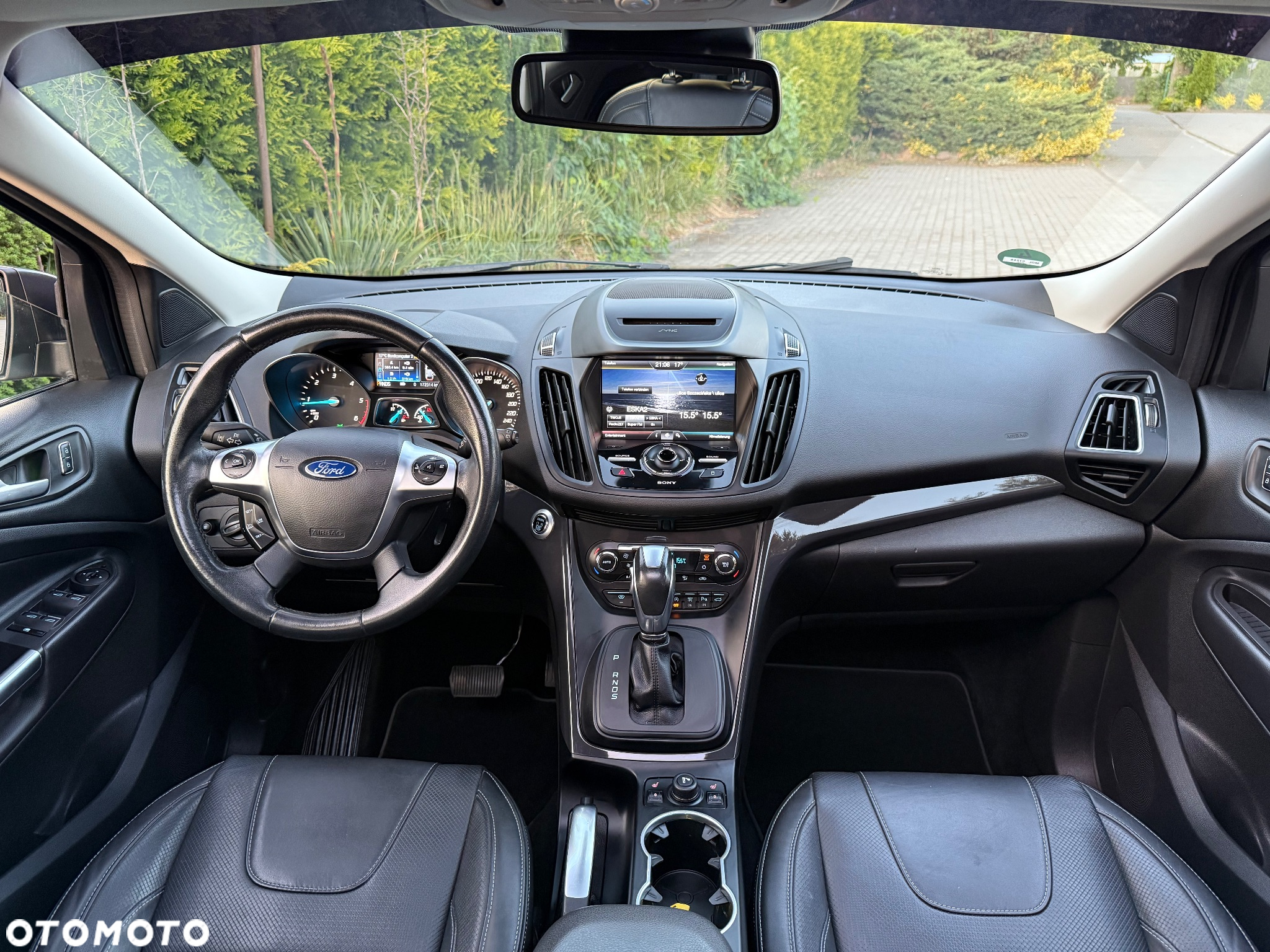 Ford Kuga 2.0 TDCi 4x4 Titanium - 29