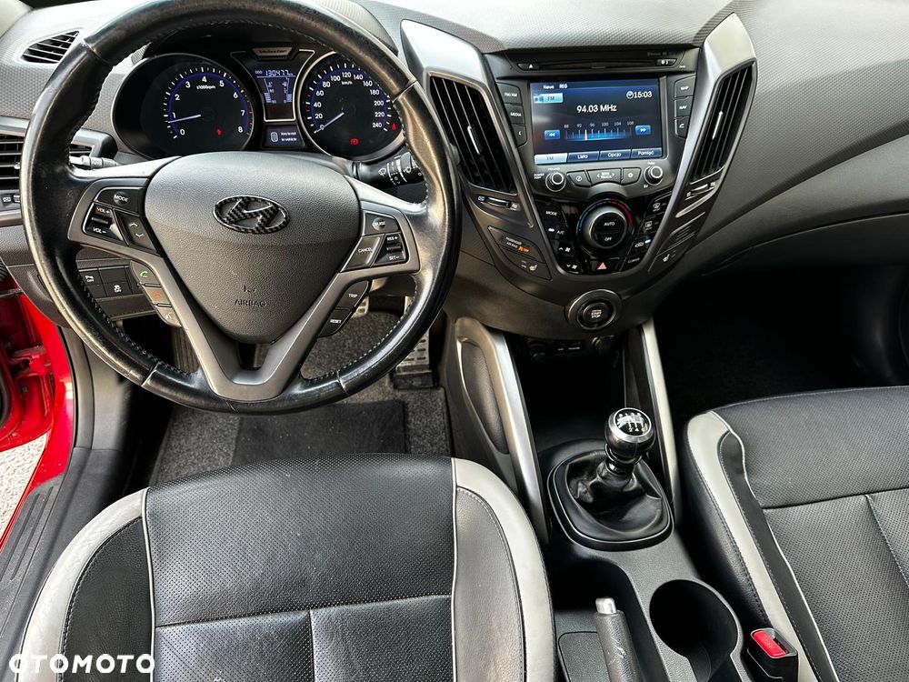 Hyundai Veloster 1.6 Turbo Premium - 8