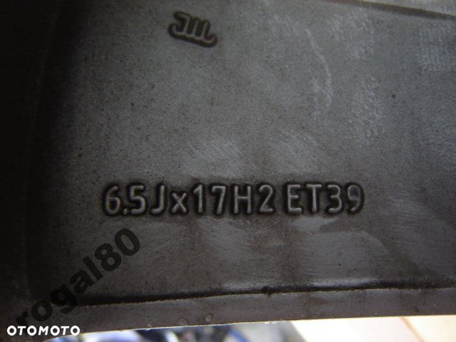 VW PASSAT FELGA 3C8601025 F IDEAŁ - 2