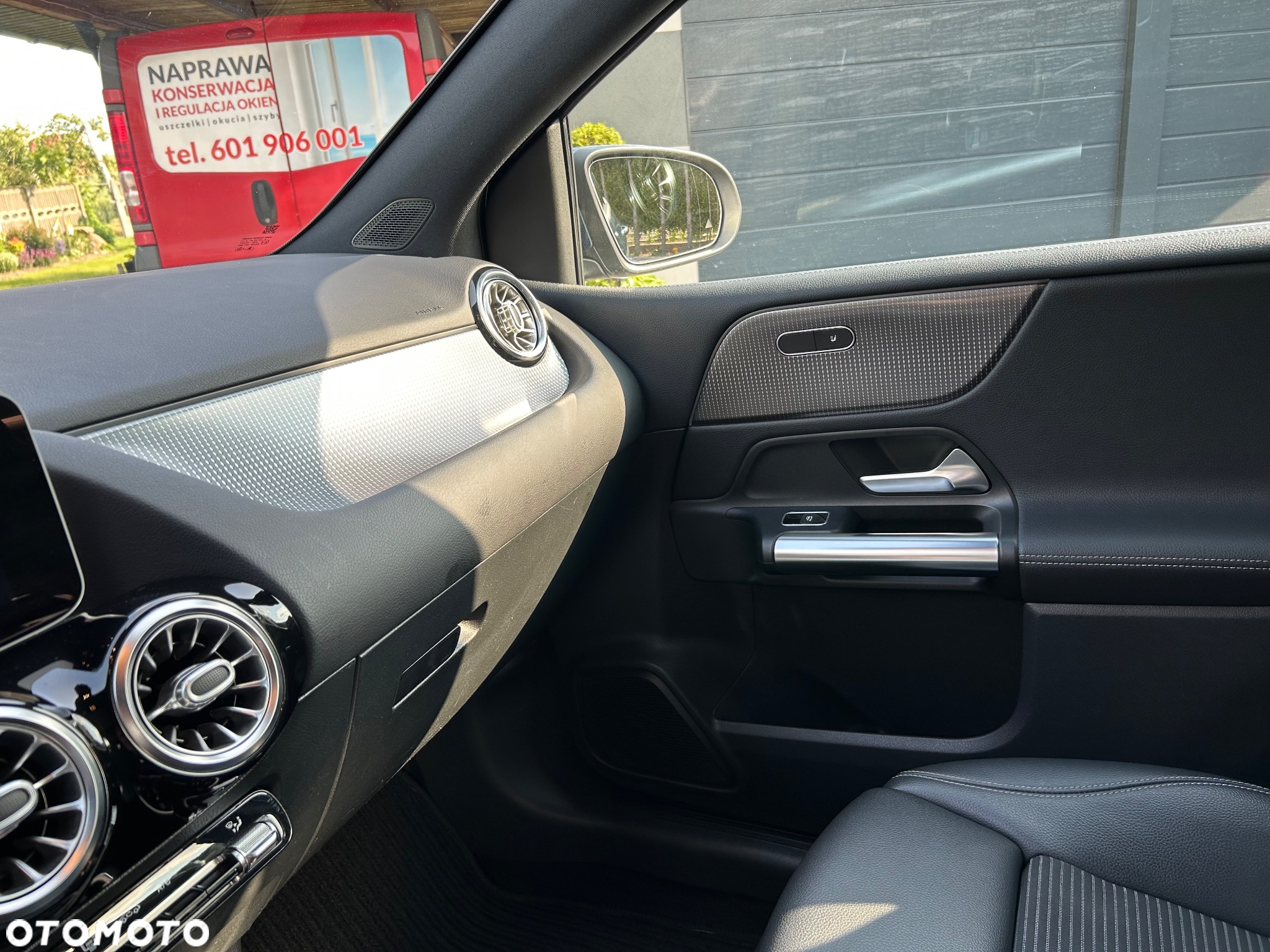 Mercedes-Benz Klasa B 200 Style 7G-DCT - 18