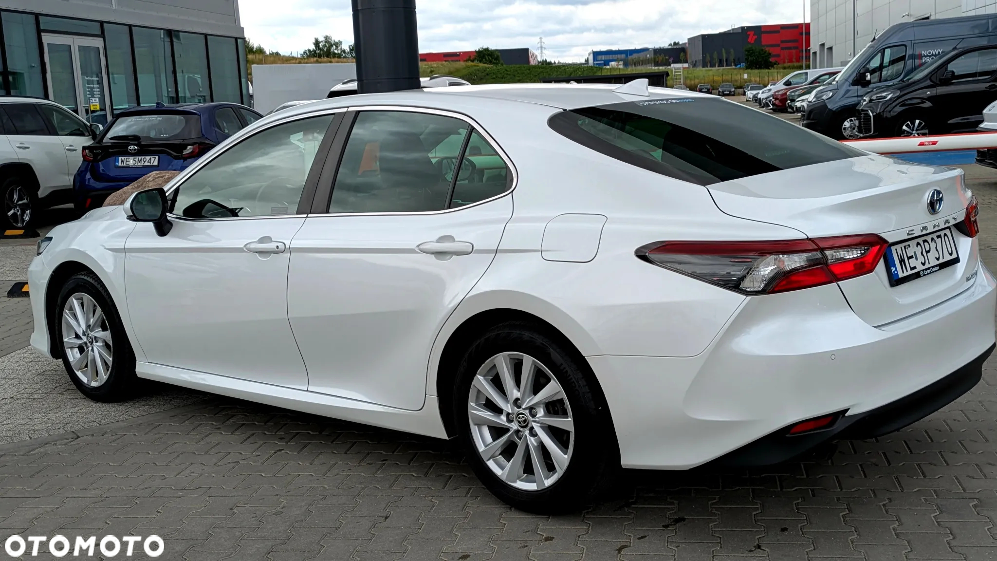 Toyota Camry 2.5 Hybrid Comfort CVT - 5