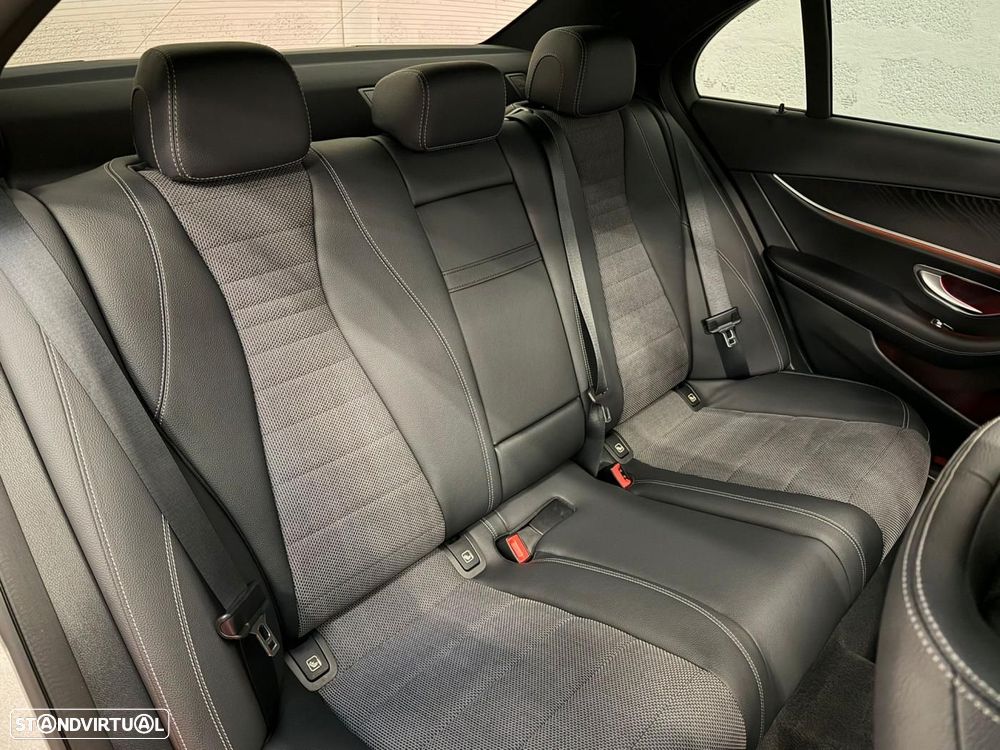 Mercedes-Benz E 300 de Avantgarde 4Matic - 52