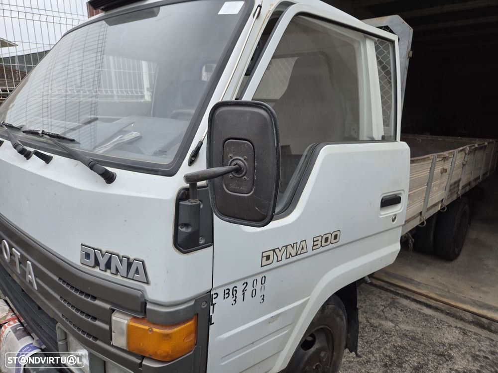 Toyota Dyna 300 - 3