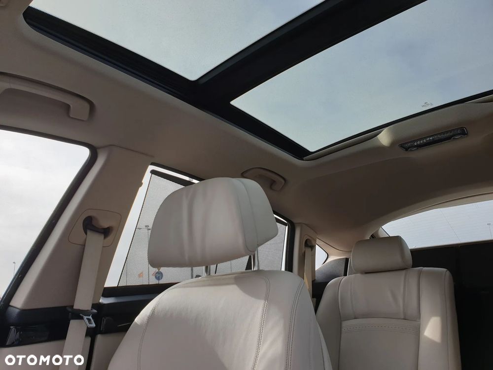 BMW 5GT 550i Luxury Line - 12