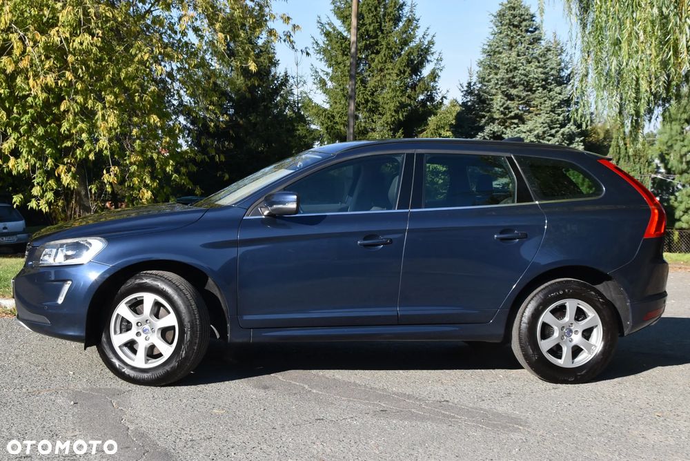 Volvo XC 60 D4 Momentum - 2