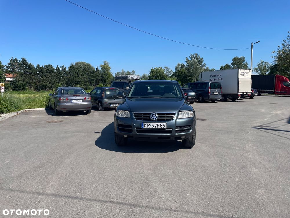 Volkswagen Touareg - 2